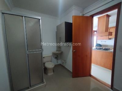 Apartamento en venta en Los Alpes, Pereira · foto 8 de 20