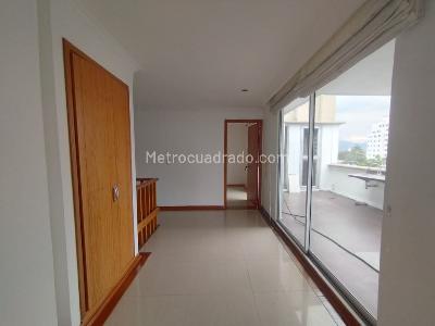 Apartamento en venta en Los Alpes, Pereira · foto 11 de 20