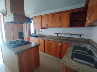 Apartamento en venta en Los Alpes, Pereira · foto 6 de 20