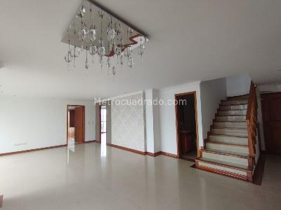 Apartamento en venta en Los Alpes, Pereira · foto 2 de 20