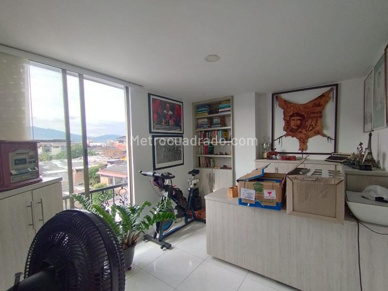 Apartamento en Arriendo, CIRCUNVALAR, Pereira