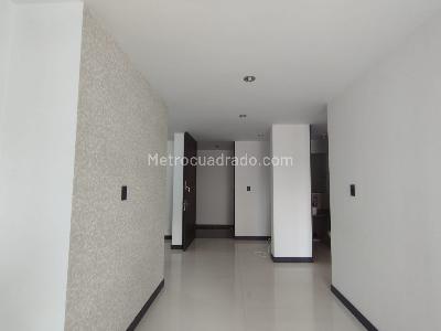 Apartamento en venta en Pinares Alto, Pereira · foto 2 de 10