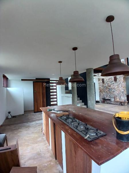Casa – Pereira - Más