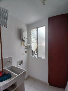 Apartamento en venta en Pereira, Pereira · foto 5 de 10