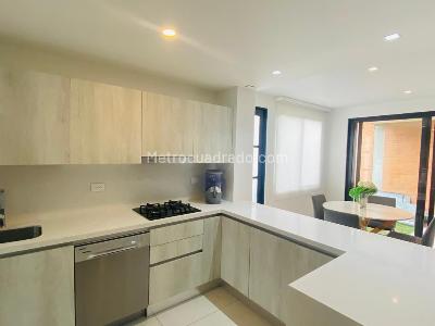 Casa de 3 alcobas en venta en Cerritos, Pereira, 169 m² · foto 3 de 15