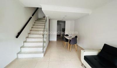 Casa en venta en La Villa, Pereira · foto 2 de 11