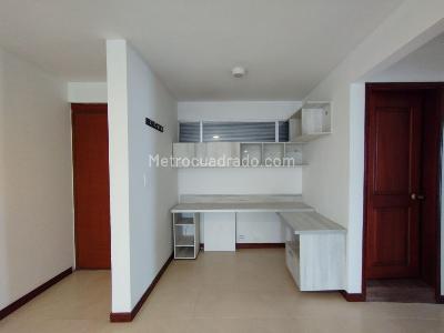 Apartamento en venta en Pinares, Pereira · foto 3 de 15