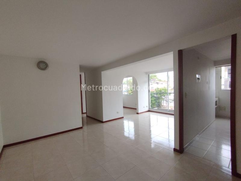 Apartamento en Arriendo, CIRCUNVALAR, Pereira