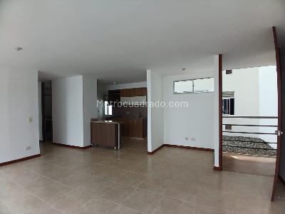 Apartamento en venta en Pereira, Pereira · foto 2 de 12