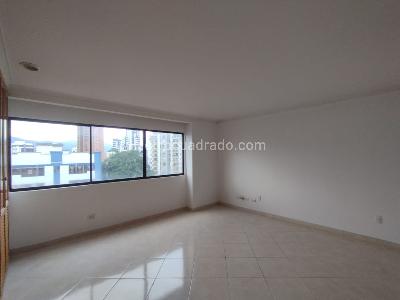 Apartamento en venta en Pinares, Pereira · foto 8 de 14
