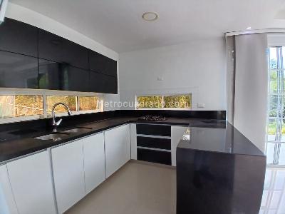 Casa en venta en Pueblito Cafetero, Pereira · foto 5 de 14