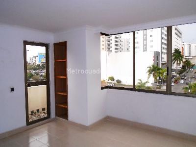 Apartamento en venta en Pinares, Pereira · foto 11 de 18
