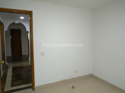 Apartamento en venta en Pinares, Pereira · foto 14 de 18