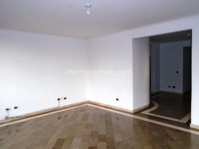 Apartamento en venta en Pinares, Pereira · foto 4 de 18