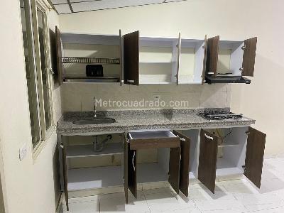 Casa en venta en El Poblado Ii, Pereira · foto 3 de 7