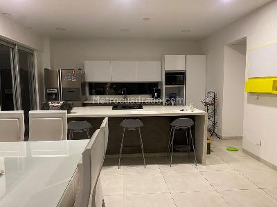 Casa en arriendo en Cerritos, Pereira · foto 3 de 9