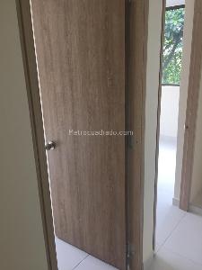 Apartamento de 3 alcobas en venta en Pinares, Pereira, 96 m² · foto 4 de 11