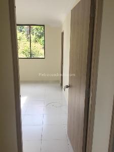 Apartamento de 3 alcobas en venta en Pinares, Pereira, 96 m² · foto 6 de 11