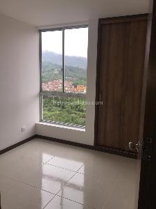 Apartamento en venta en Pereira, Pereira · foto 3 de 10