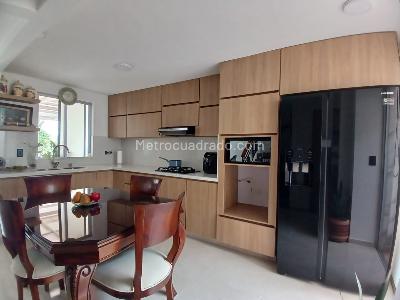 Casa en venta en Galicia, Pereira · foto 3 de 16