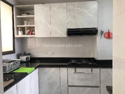 Apartamento en venta en Pinares, Pereira · foto 4 de 16