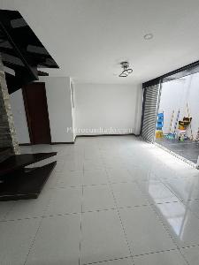 Casa en venta en La Villa, Pereira · foto 3 de 17
