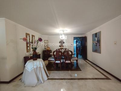 Apartamento en venta en Los Alpes, Pereira · foto 2 de 13