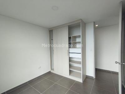 Apartamento en venta en Alamos, Pereira · foto 8 de 12