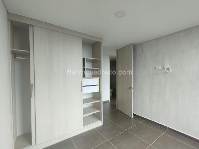Apartamento en venta en Alamos, Pereira · foto 9 de 12