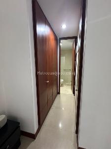 Apartamento en venta en Pinares, Pereira · foto 6 de 8