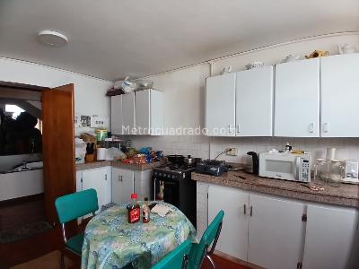 Casa de 5 alcobas en venta en Circunvalar, Pereira, 907 m² · foto 7 de 18