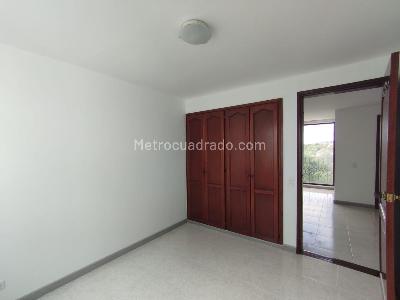 Casa en venta en Alamos, Pereira · foto 9 de 14