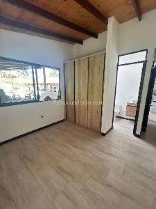 Casa en venta en Pereira, Pereira · foto 8 de 12