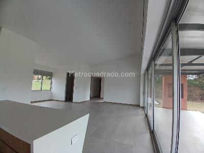 Casa en venta en Pueblito Cafetero, Pereira · foto 4 de 16
