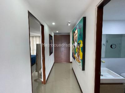 Apartamento en venta en Pinares, Pereira · foto 9 de 14