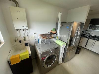 Apartamento en venta en Pinares, Pereira · foto 8 de 14