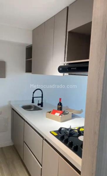 Image 2808-M5478291_1