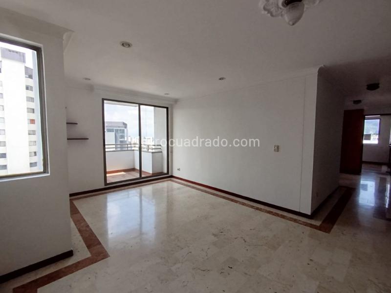 Apartamento en Arriendo, CIRCUNVALAR, Pereira