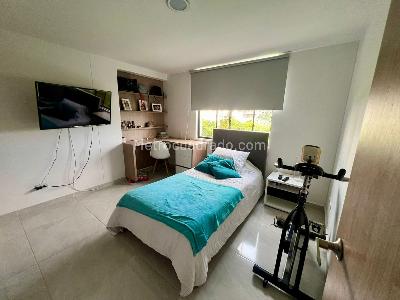 Apartamento en venta en Los Alpes, Pereira · foto 11 de 14