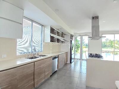 Casa de 3 alcobas en venta en Pueblito Cafetero, Pereira, 370 m² · foto 6 de 18