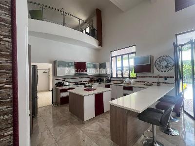 Casa de 5 alcobas en venta en Cerritos, Pereira, 1482 m² · foto 3 de 18