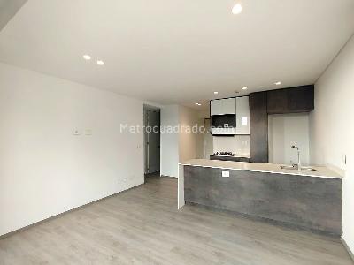 Apartamento en venta en Pinares, Pereira · foto 2 de 14