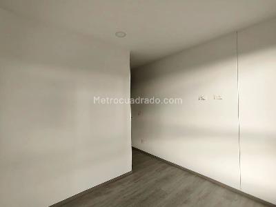 Apartamento en venta en Pinares, Pereira · foto 9 de 14