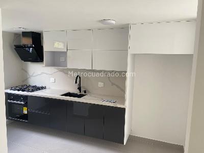 Apartamento en venta en Pinares, Pereira · foto 4 de 14
