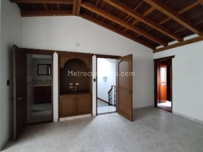 Casa en venta en Pinares, Pereira · foto 16 de 18