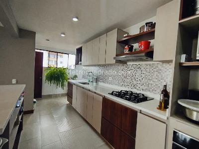 Apartamento de 3 alcobas en venta en Los Alpes, Pereira, 160 m² · foto 9 de 20