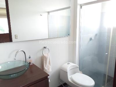 Apartamento en venta en Pinares, Pereira · foto 14 de 17
