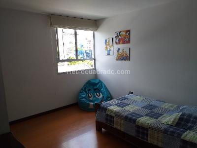 Apartamento en venta en Pinares, Pereira · foto 13 de 17