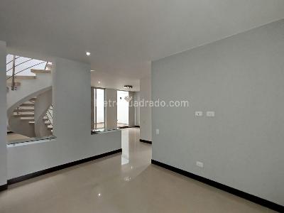 Casa en venta en Pinares Alto, Pereira · foto 4 de 14