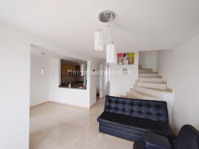 Casa en venta en Galicia, Pereira · foto 2 de 11